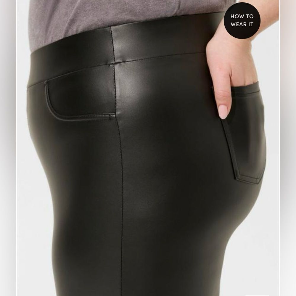 Torrid Faux Leather Leggings Full Length Black 1X NWT IN PACKAGE - Picture 2 of 5
